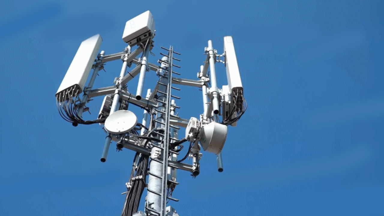 Pubblicizzazione istanza per nuovo impianto di teleradiocomunicazione in via per Maccio